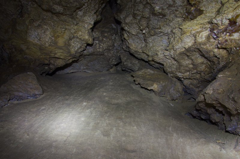 Сіра печера